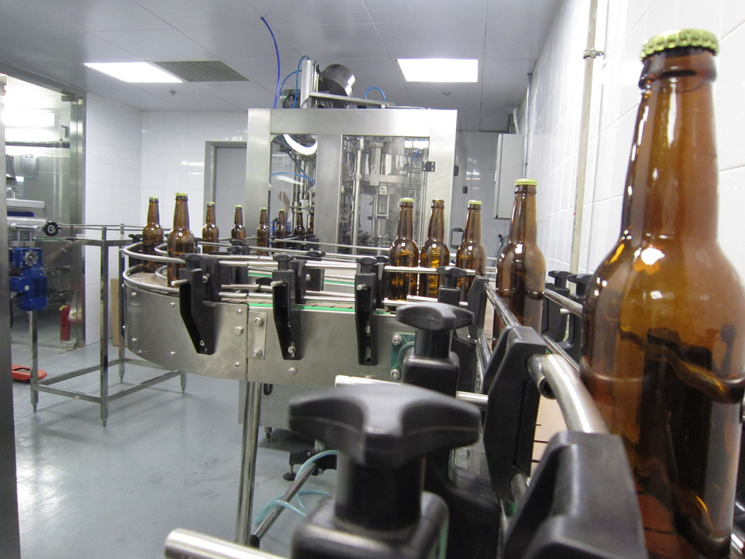 Craft Beer Filling Machine 500 Bottles 800 Bottles Per Hour