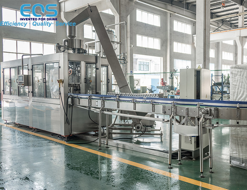 PET Bottle 3in1 Fruit Juice Filling Machine , Fruit Juice Bottling