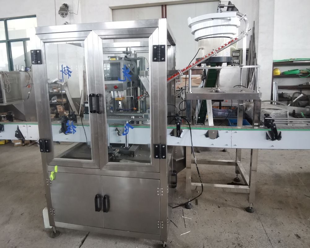 Touch Screen Automatic Inline Capping Machine FXZ 2400 Bottles Per Hour